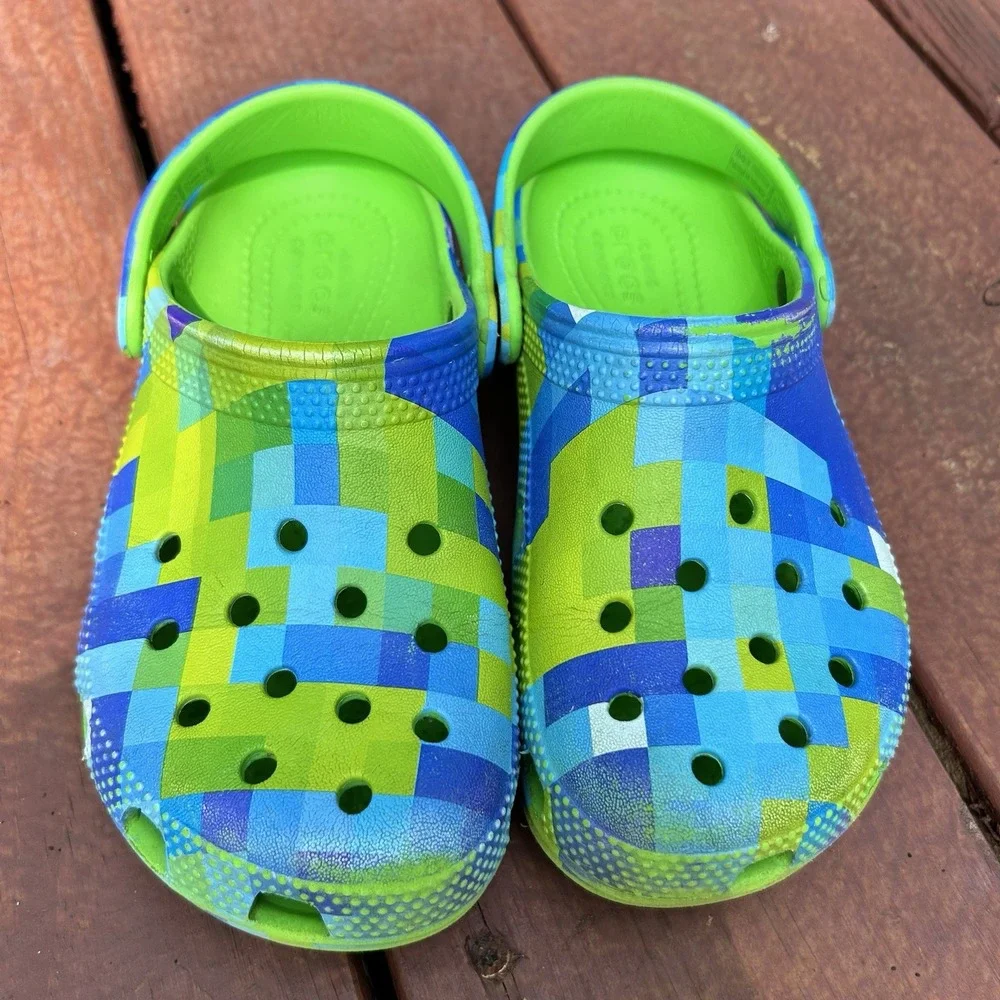 Crocs Kids 13 Green And Blue Checkered Pattern